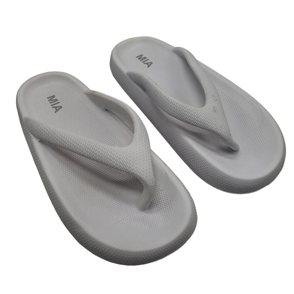 MIA Alexi Cloud Pillow Thong Flip Flop Sandals White Women's 8